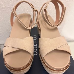 Cole Haag cloud espadrille wedge size 8.5 color sesame